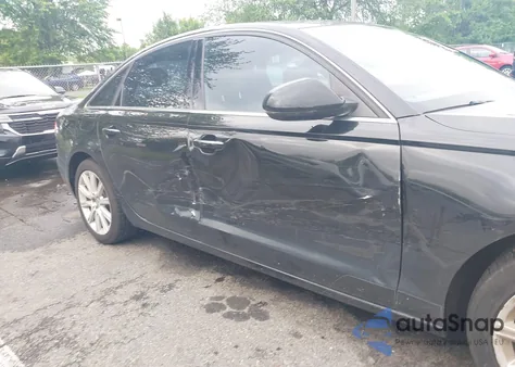 2015 Audi A6 2.0T Premium из США, поврежденный, VIN WAUGFAFC6FN028169